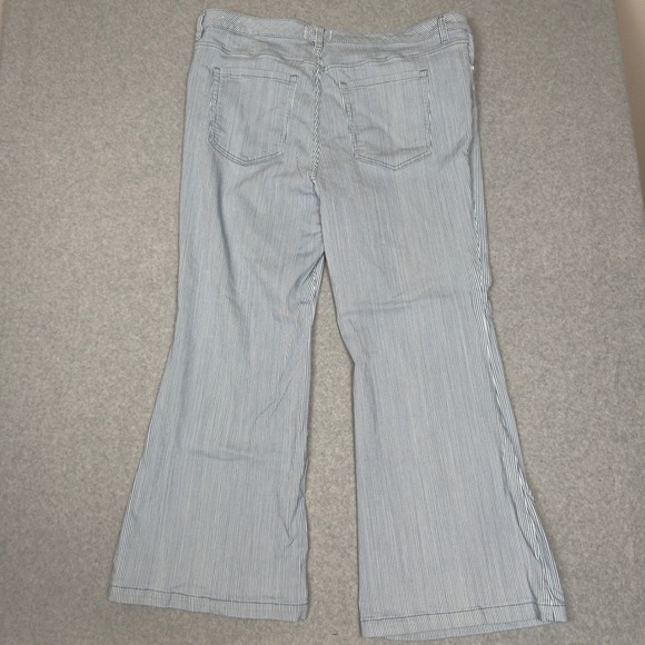 Lane Bryant Womens 24 Mid Rise Flare Jeans Flex Magic Waistband Striped - Picture 7 of 8
